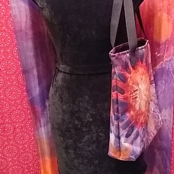 Tote Bag by Gin-Designs.com - Picture 3 of 6